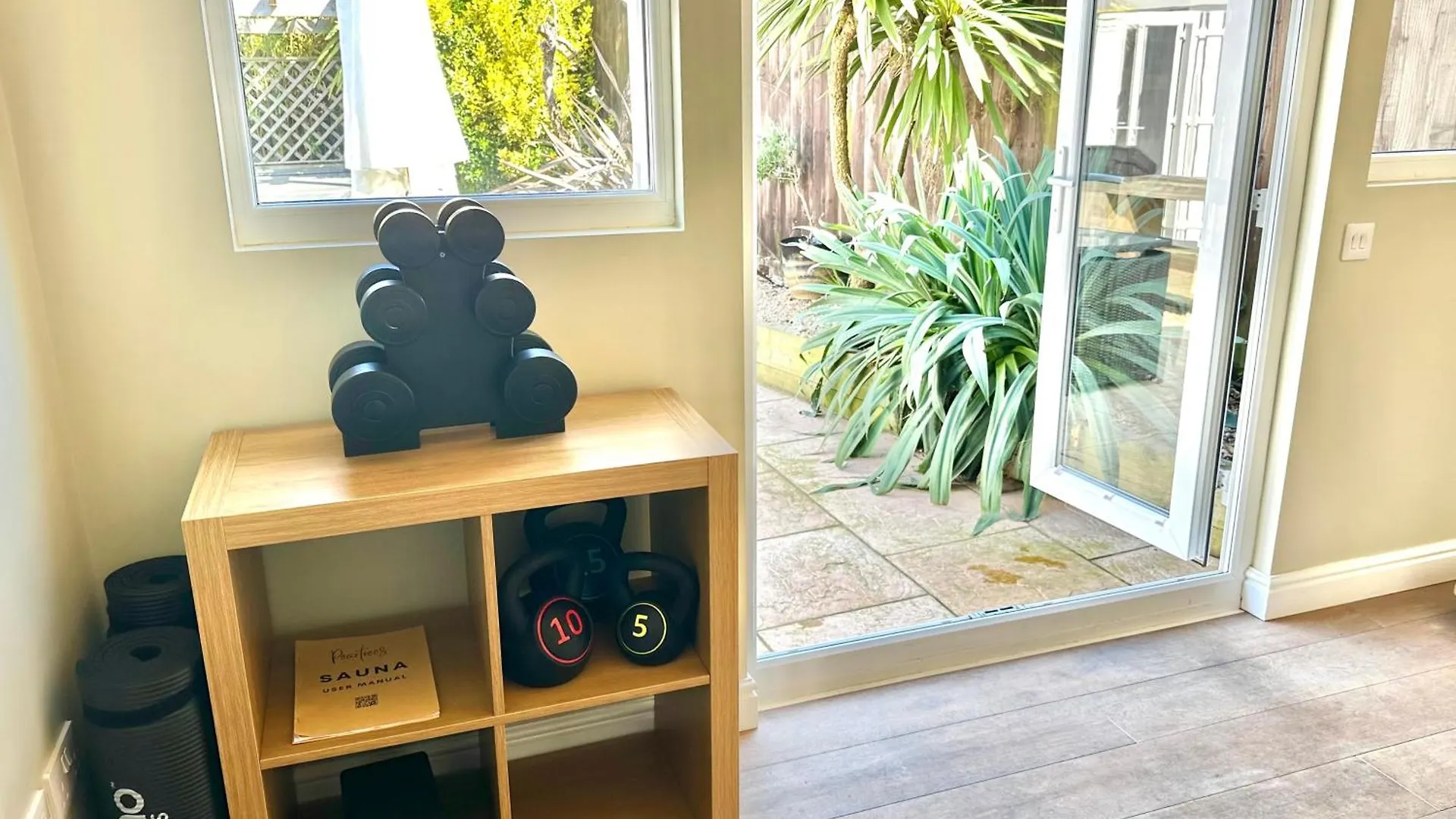 Luxury Home - Hot Tub - Pool Table - Gym - Sauna - Cinema Room - Free Parking - Close To Beach Bournemouth United Kingdom
